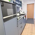 Glueck Am - Mit Seezugang 아파트 *